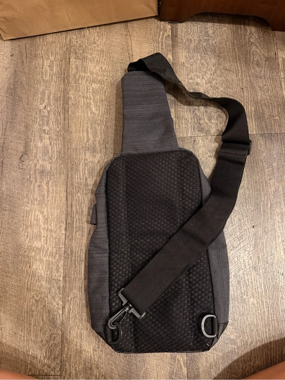 LEED’S TRIAGE Black Charcoal One-Shoulder Sling Crossbody Bag